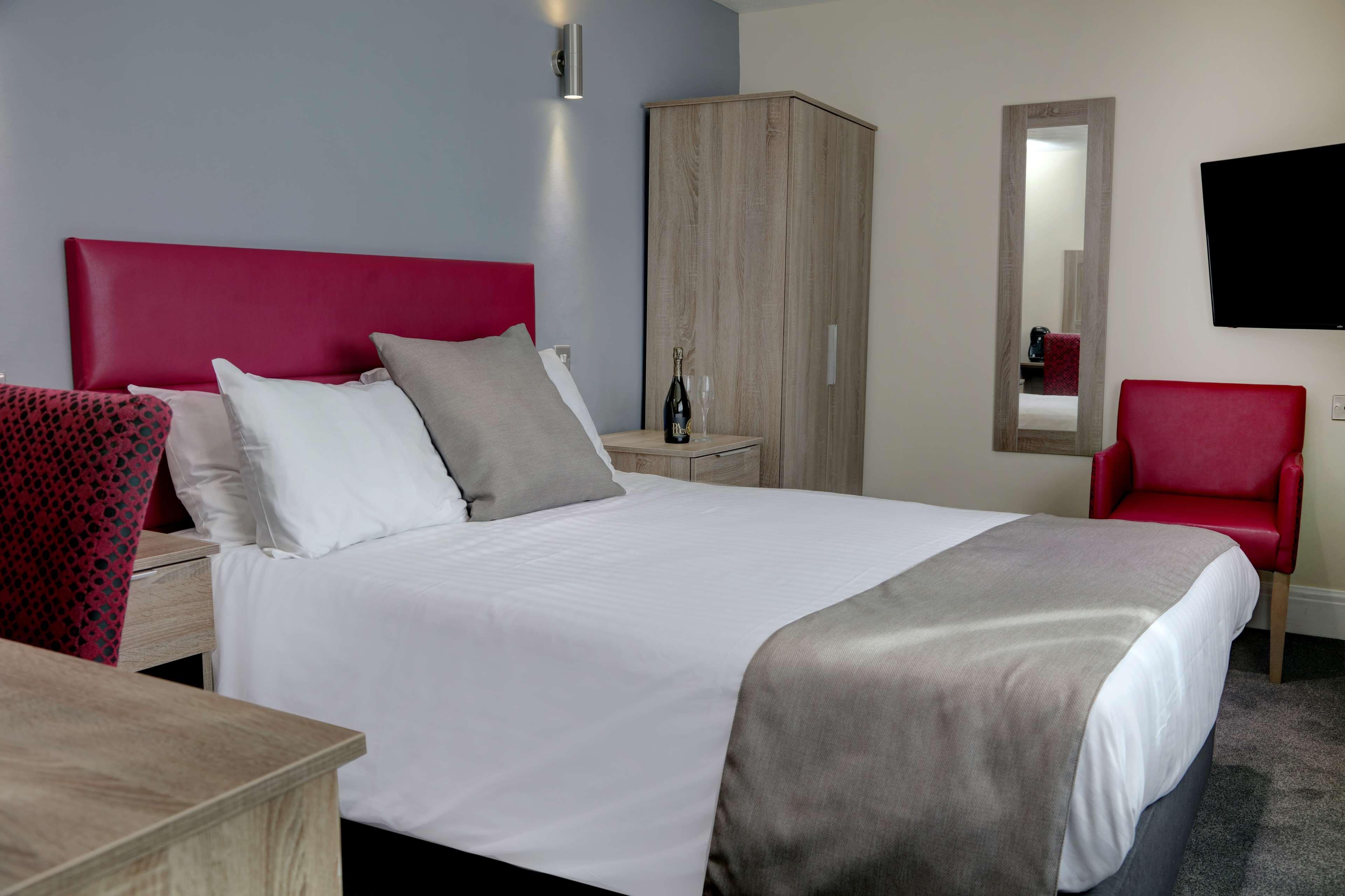 Best Western Bolholt Country Park Hotel Bury  Exterior photo